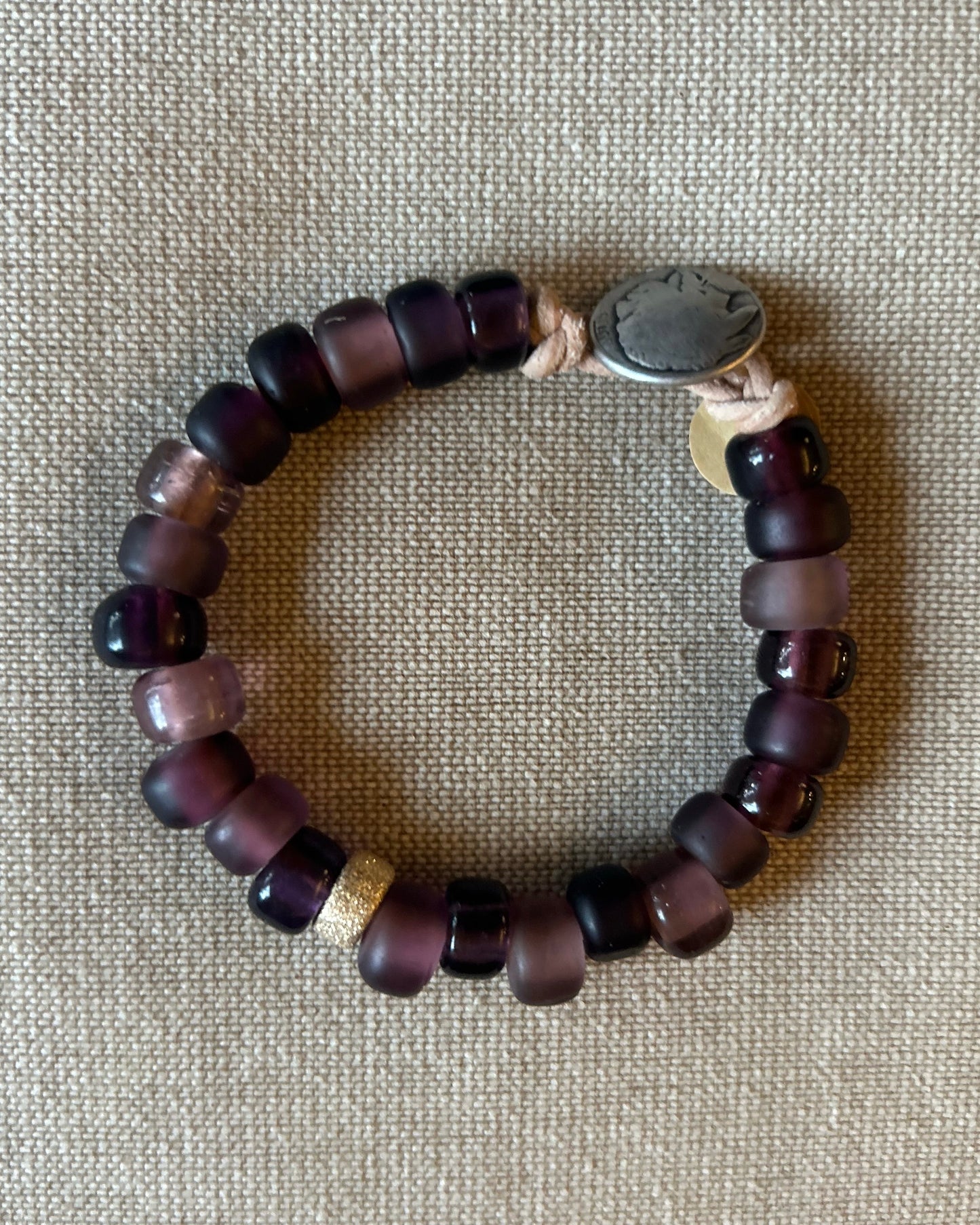 Bracelet 28